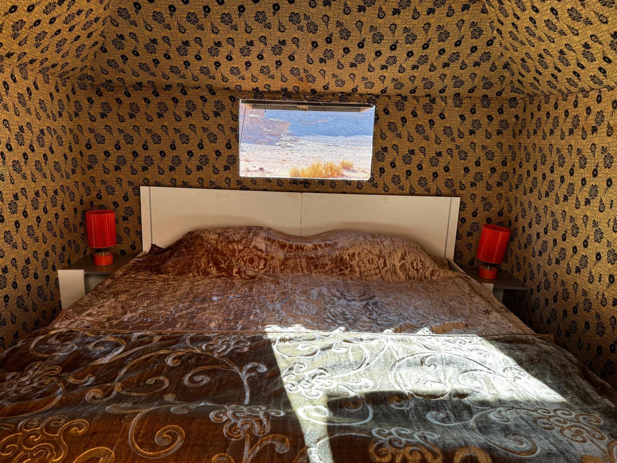 Desert Rock Camp Wadi Rum Exteriér fotografie